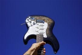 G&L TRIBUTE SERIES Comanche Black Burst/Burl Top 6-String Electric Guitar  
